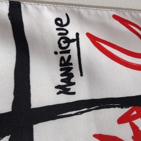 Cesar Manrique Art Scarf – Grey, Red, Black & White Fire Mountain Cactus 33.5x35 - Picture 5 of 11